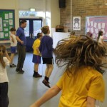 Mr Dan teaching skipping to school children